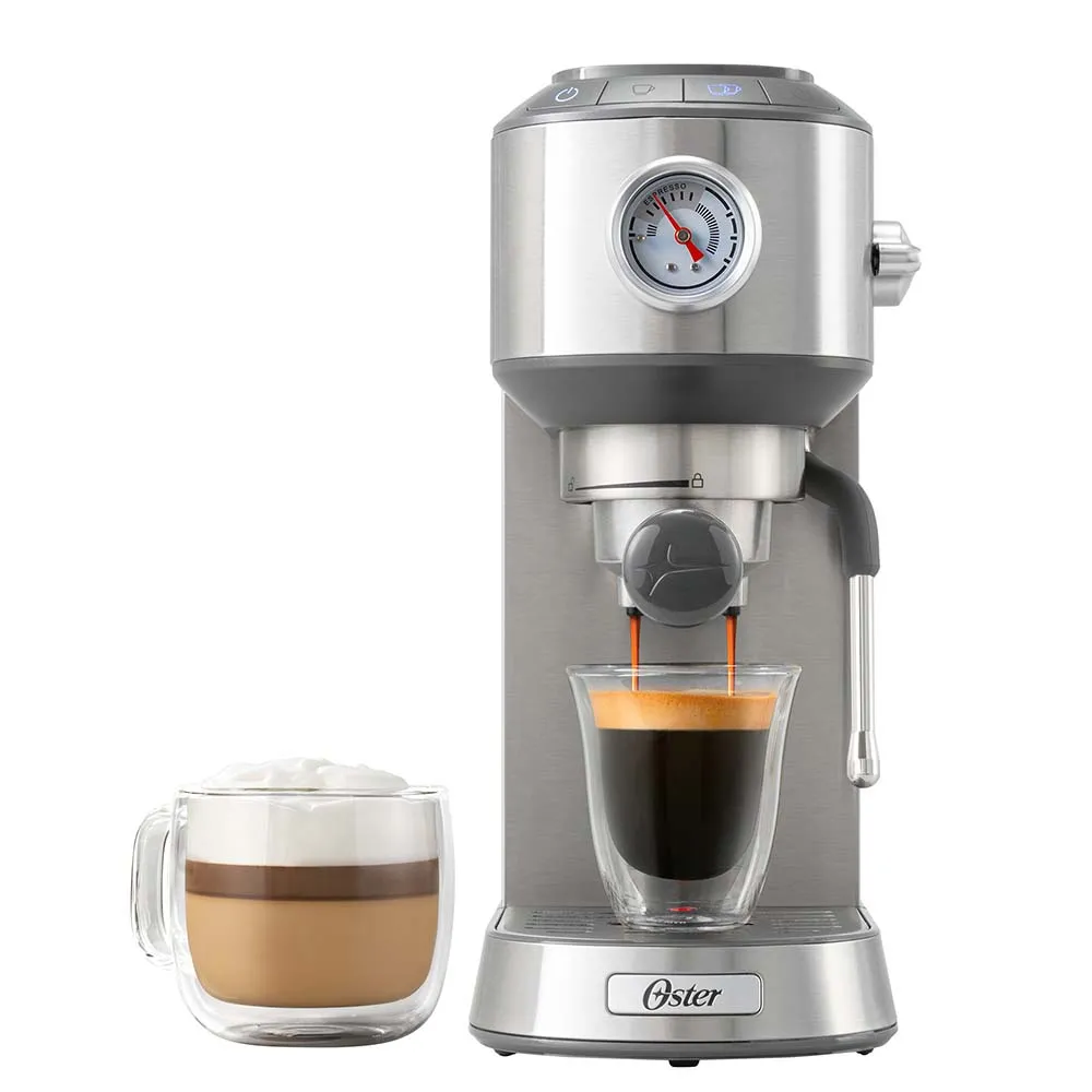 Cafetera Expreso Oster Compacta 15 Bares Con Espumador Plateado